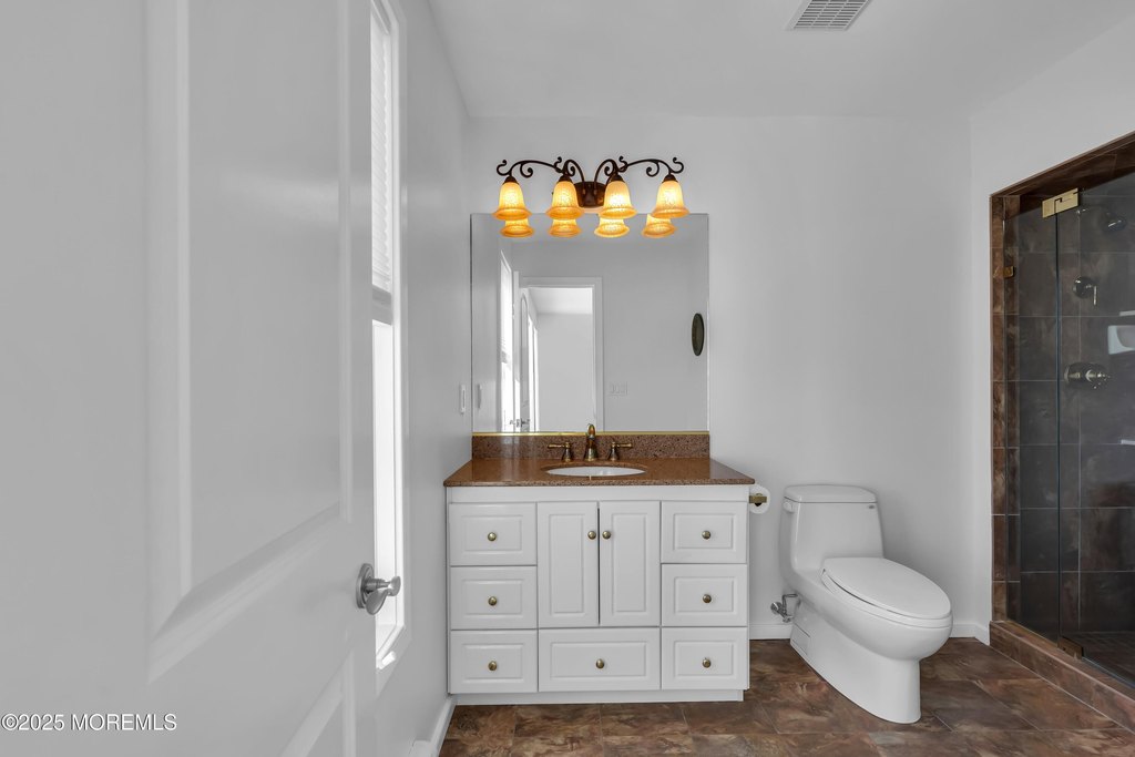 Seaside Park, New Jersey, 08752, United States, 6 Bedrooms Bedrooms, ,4 BathroomsBathrooms,Residential,Forsale,2008939