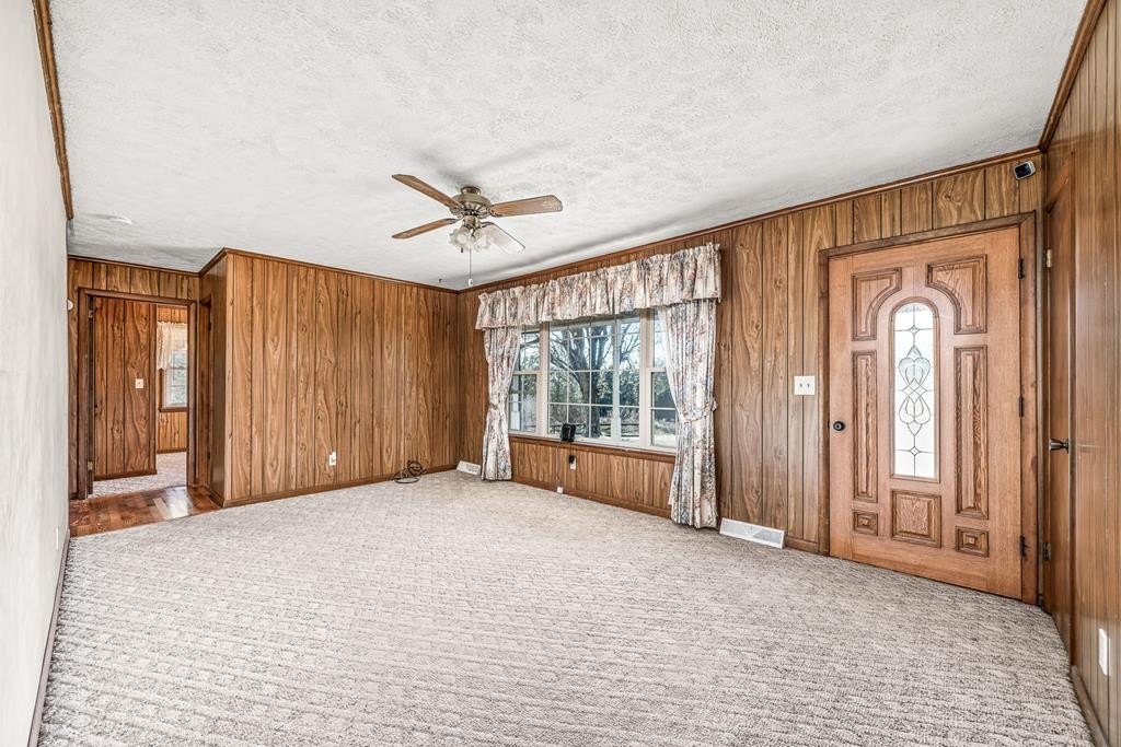 Monroe, Tennessee, 38573, United States, 3 Bedrooms Bedrooms, ,1.5 BathroomsBathrooms,Residential,Forsale,2010937