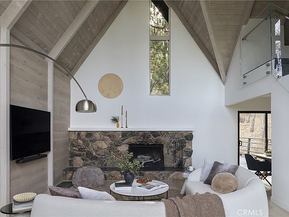 Lake Arrowhead, California, 92352, United States, 3 Bedrooms Bedrooms, ,3 BathroomsBathrooms,Residential,Forsale,2004866