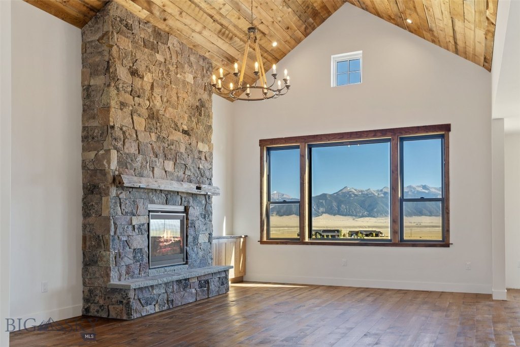 Ennis, Montana, 59729, United States, 4 Bedrooms Bedrooms, ,4.5 BathroomsBathrooms,Residential,Forsale,1986960