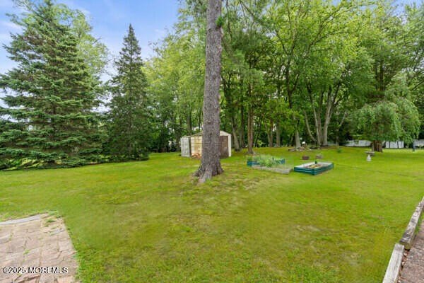 Tinton Falls, New Jersey, 07724, United States, 5 Bedrooms Bedrooms, ,2.5 BathroomsBathrooms,Residential,Forsale,1972265