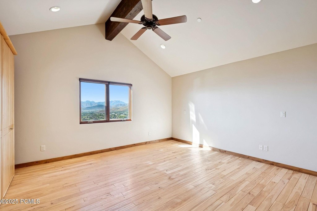 Midway, Utah, 84049, United States, 4 Bedrooms Bedrooms, ,2.5 BathroomsBathrooms,Residential,Forsale,1994162