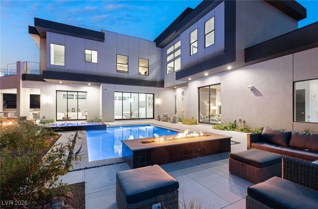 Henderson, Nevada, 89012, United States, 5 Bedrooms Bedrooms, ,5.5 BathroomsBathrooms,Residential,Forsale,2011990