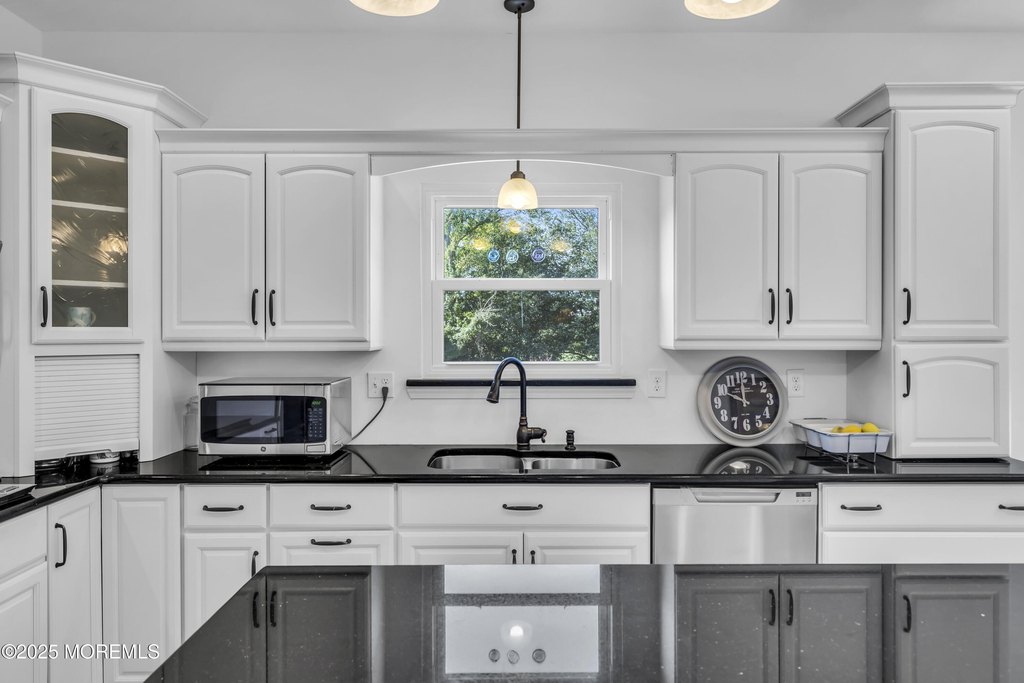 Neptune Township, New Jersey, 07753, United States, 5 Bedrooms Bedrooms, ,3.5 BathroomsBathrooms,Residential,Forsale,2004835