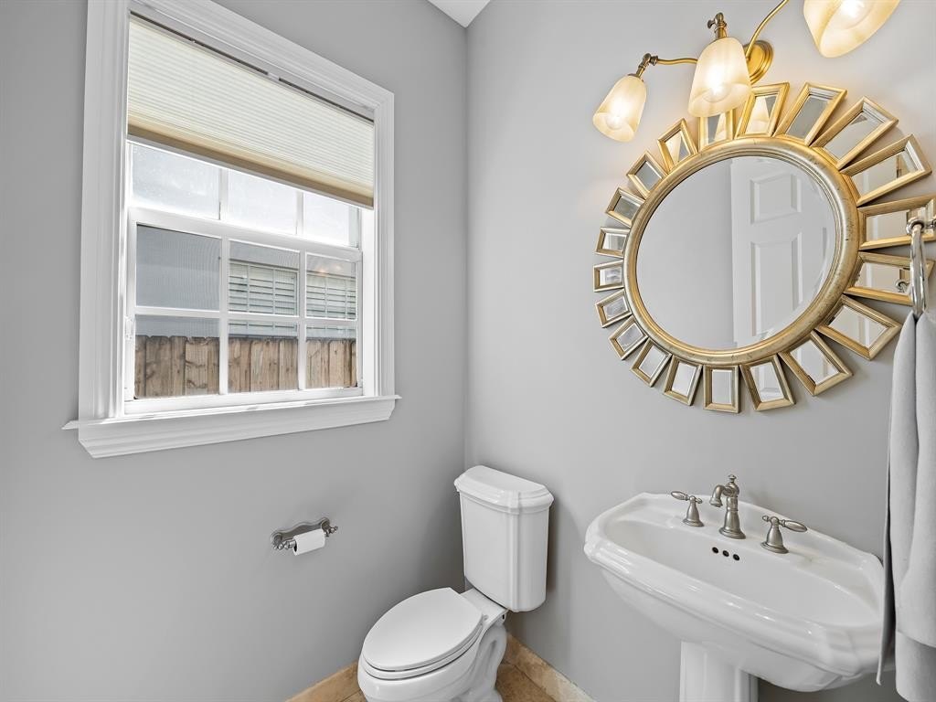 Fort Lauderdale, Florida, 33301, United States, 4 Bedrooms Bedrooms, ,4.5 BathroomsBathrooms,Residential,Forsale,2004498