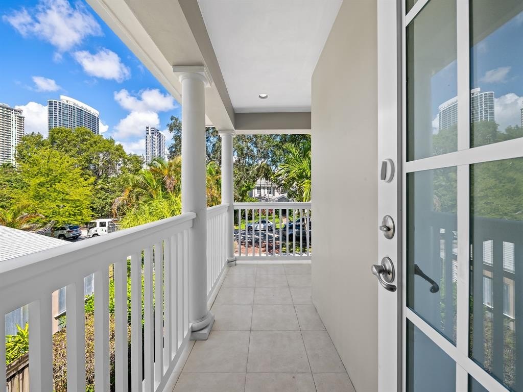 Fort Lauderdale, Florida, 33301, United States, 4 Bedrooms Bedrooms, ,4.5 BathroomsBathrooms,Residential,Forsale,2004498