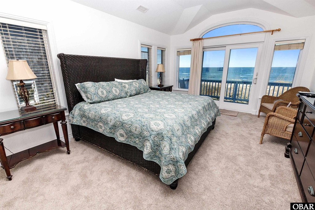 Duck, North Carolina, 27949, United States, 8 Bedrooms Bedrooms, ,7.5 BathroomsBathrooms,Residential,Forsale,1993781