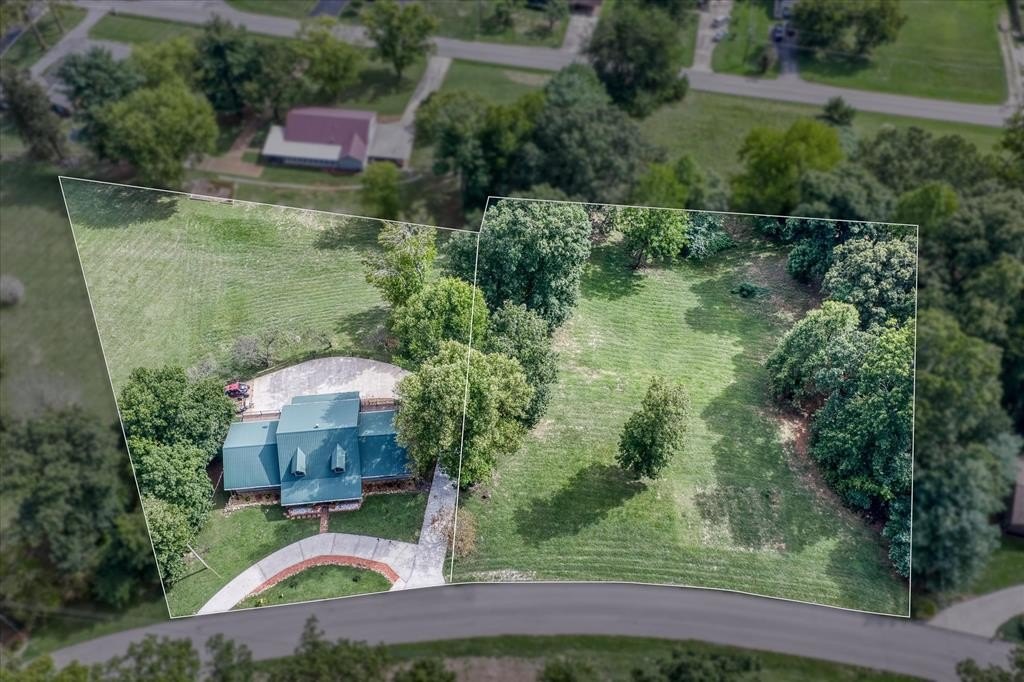 Livingston, Tennessee, 38570, United States, 5 Bedrooms Bedrooms, ,3 BathroomsBathrooms,Residential,Forsale,1968520