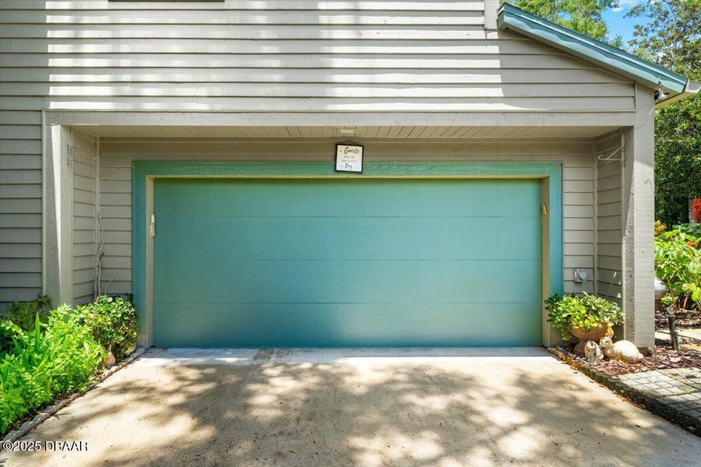 Ormond Beach, Florida, 32174, United States, 4 Bedrooms Bedrooms, ,3 BathroomsBathrooms,Residential,Forsale,2002768