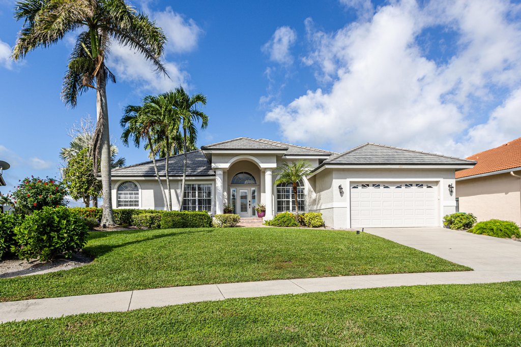 Marco Island, Florida, 34145, United States, 3 Bedrooms Bedrooms, ,2 BathroomsBathrooms,Residential,Forsale,1971919