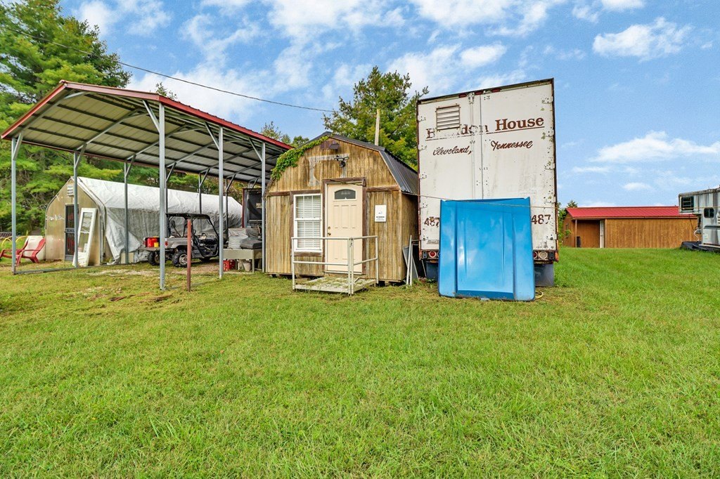 Allardt, Tennessee, 38504, United States, 2 Bedrooms Bedrooms, ,2 BathroomsBathrooms,Residential,Forsale,1953791