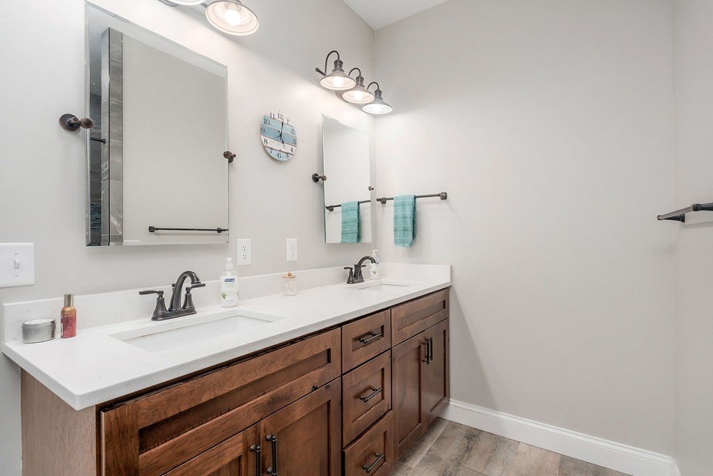 COOKEVILLE, Tennessee, 38501, United States, 3 Bedrooms Bedrooms, ,3 BathroomsBathrooms,Residential,Forsale,1952670