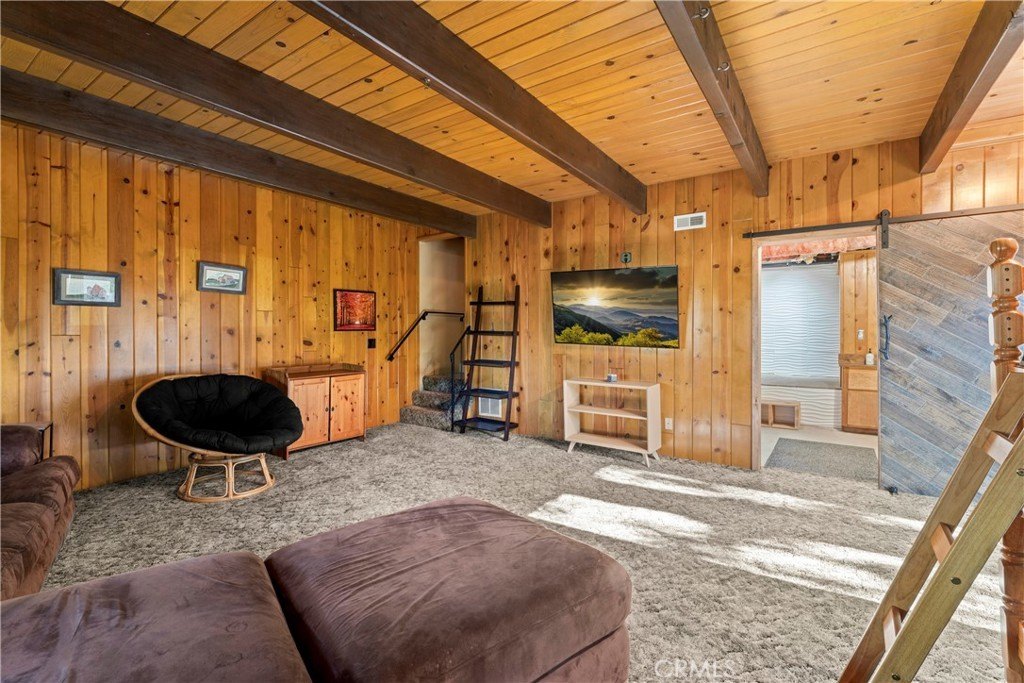 Lake Arrowhead, California, 92352, United States, 3 Bedrooms Bedrooms, ,2.5 BathroomsBathrooms,Residential,Forsale,1971033