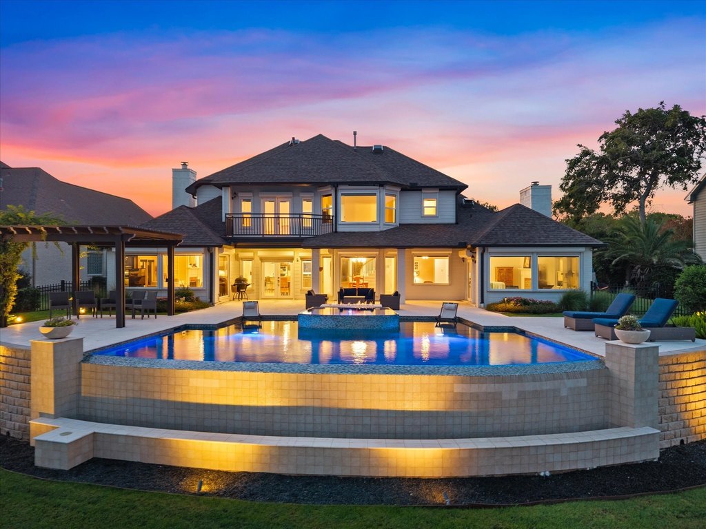 La Porte, Texas, 77571, United States, 4 Bedrooms Bedrooms, ,3.5 BathroomsBathrooms,Residential,Forsale,1973422