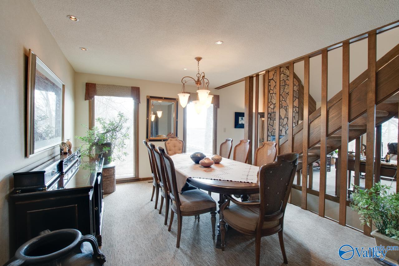 Huntsville, Alabama, 35802, United States, 4 Bedrooms Bedrooms, ,2.5 BathroomsBathrooms,Residential,Forsale,2007682