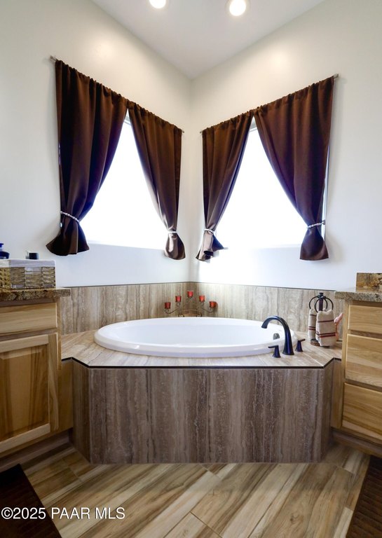 Prescott Valley, Arizona, 86315, United States, 4 Bedrooms Bedrooms, ,3 BathroomsBathrooms,Residential,Forsale,1994062