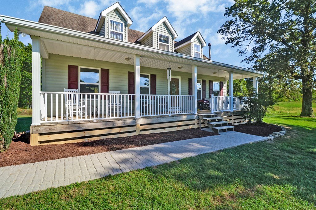 Jamestown, Tennessee, 38556, United States, 3 Bedrooms Bedrooms, ,2 BathroomsBathrooms,Residential,Forsale,1968518