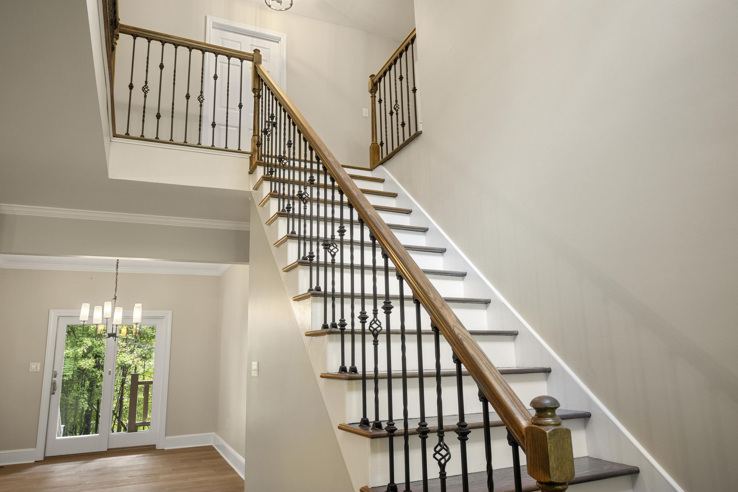 Flintstone, Georgia, 30725, United States, 5 Bedrooms Bedrooms, ,3 BathroomsBathrooms,Residential,Forsale,1963596