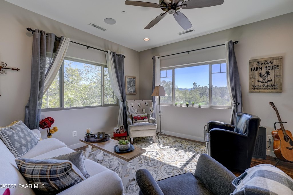 Prescott, Arizona, 86303, United States, 3 Bedrooms Bedrooms, ,2.5 BathroomsBathrooms,Residential,Forsale,1968221