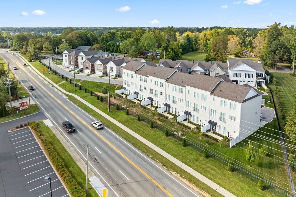 Cookeville, Tennessee, 38501, United States, 3 Bedrooms Bedrooms, ,3 BathroomsBathrooms,Residential,Forsale,1968519