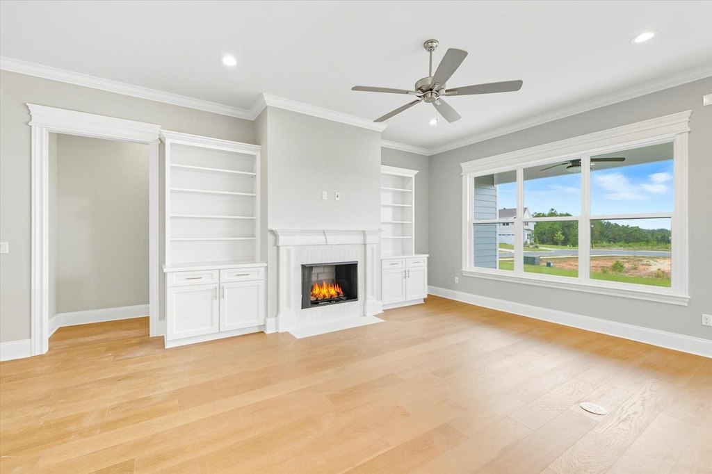 Tallahassee, Florida, 32312, United States, 4 Bedrooms Bedrooms, ,3 BathroomsBathrooms,Residential,Forsale,1995100