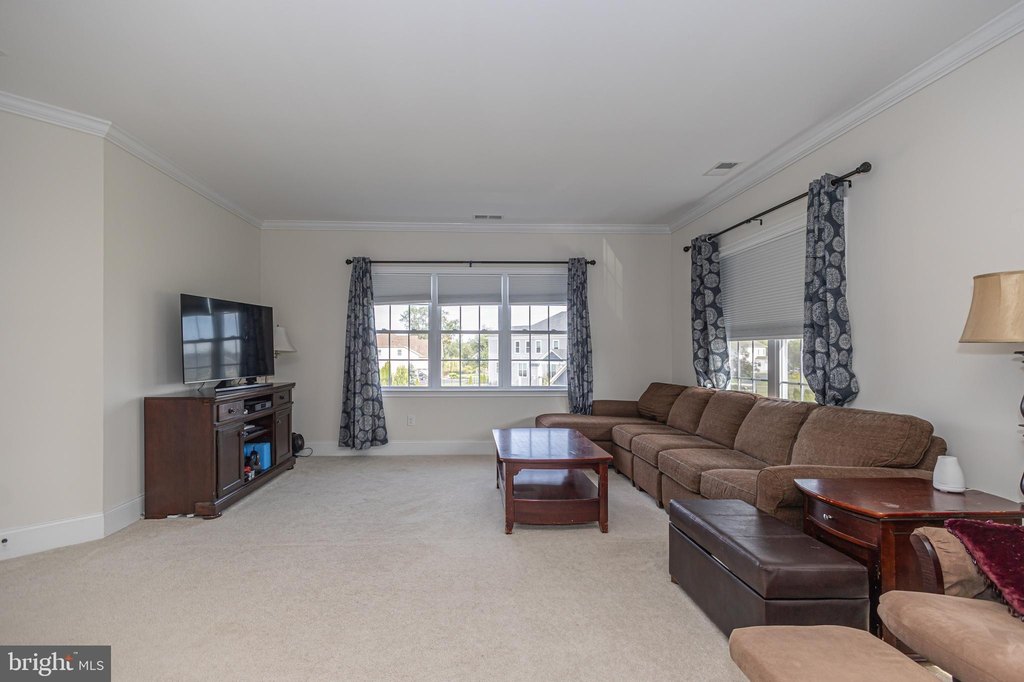 IVYLAND, Pennsylvania, 18974, United States, 5 Bedrooms Bedrooms, ,4.5 BathroomsBathrooms,Residential,Forsale,2004186