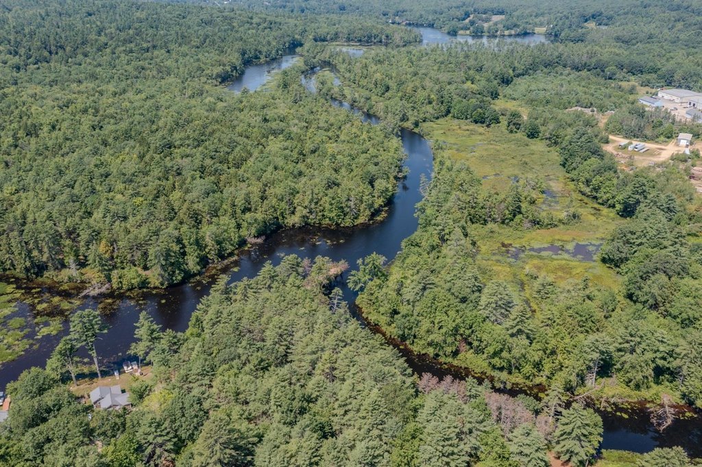 Barnstead, New Hampshire, 03225, United States, 3 Bedrooms Bedrooms, ,2 BathroomsBathrooms,Residential,Forsale,2002419