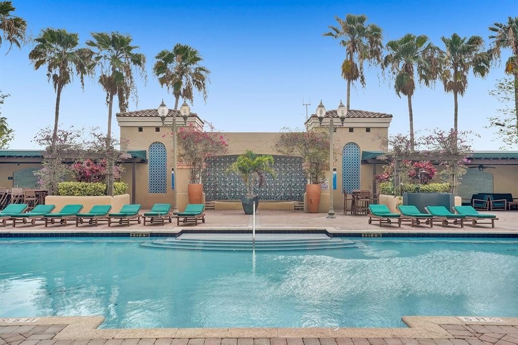 Fort Lauderdale, Florida, 33301, United States, 3 Bedrooms Bedrooms, ,2 BathroomsBathrooms,Residential,Forsale,2011618