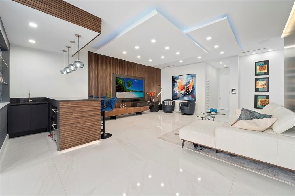 Lighthouse Point, Florida, 33064, United States, 5 Bedrooms Bedrooms, ,5.5 BathroomsBathrooms,Residential,Forsale,2011622