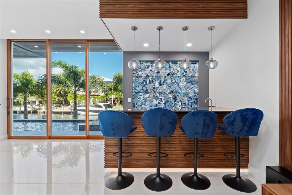 Lighthouse Point, Florida, 33064, United States, 5 Bedrooms Bedrooms, ,5.5 BathroomsBathrooms,Residential,Forsale,2011622