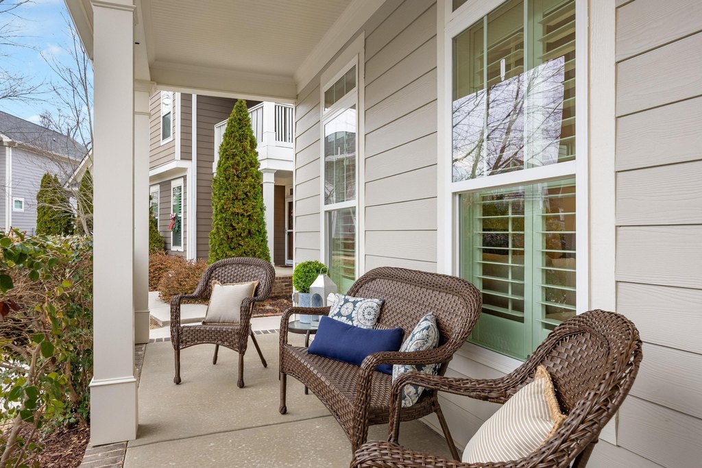 Chattanooga, Tennessee, 37405, United States, 4 Bedrooms Bedrooms, ,3.5 BathroomsBathrooms,Residential,Forsale,2009603