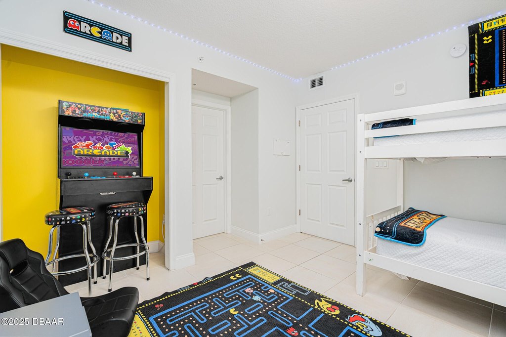 Daytona Beach Shores, Florida, 32118, United States, 3 Bedrooms Bedrooms, ,2 BathroomsBathrooms,Residential,Forsale,1990151