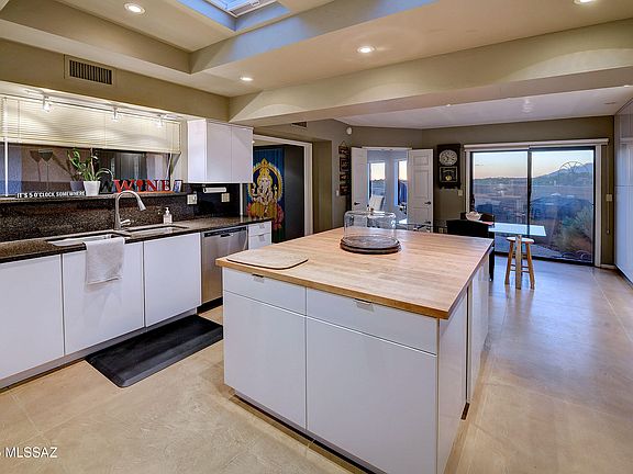 Tucson, Arizona, 85750, United States, 3 Bedrooms Bedrooms, ,2 BathroomsBathrooms,Residential,Forsale,1963535