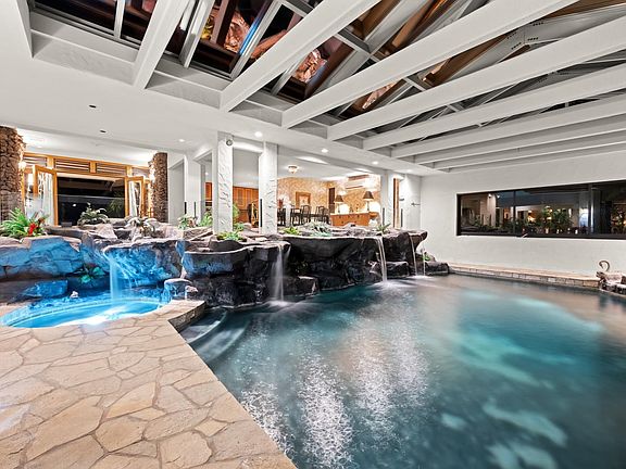 Lahaina, Hawaii, 96761, United States, 2 Bedrooms Bedrooms, ,2 BathroomsBathrooms,Residential,Forsale,1963540