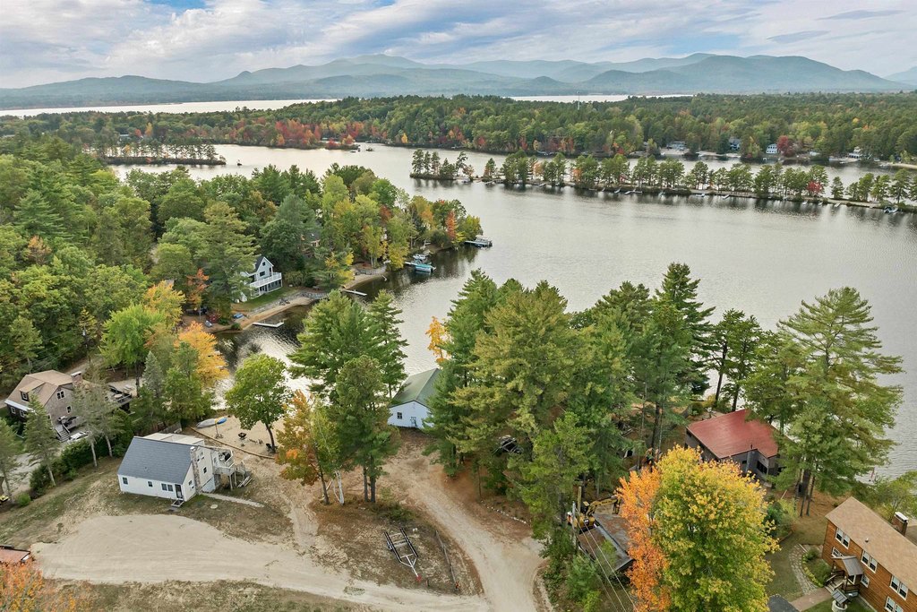 Ossipee, New Hampshire, 03814, United States, 2 Bedrooms Bedrooms, ,2 BathroomsBathrooms,Residential,Forsale,2002406