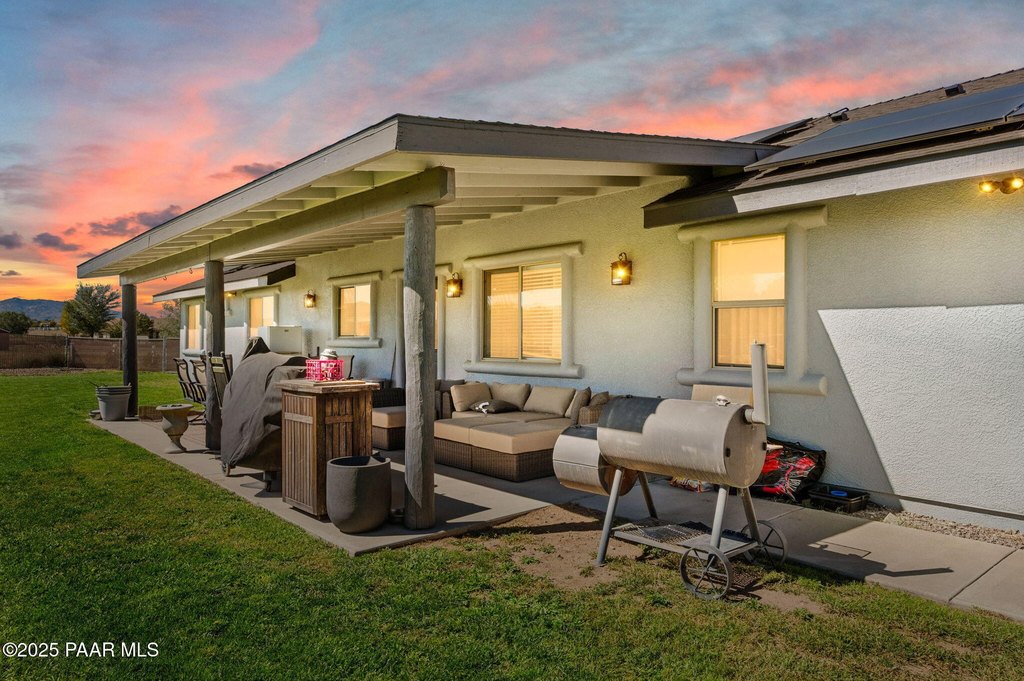 Chino Valley, Arizona, 86323, United States, 5 Bedrooms Bedrooms, ,2 BathroomsBathrooms,Residential,Forsale,1968231