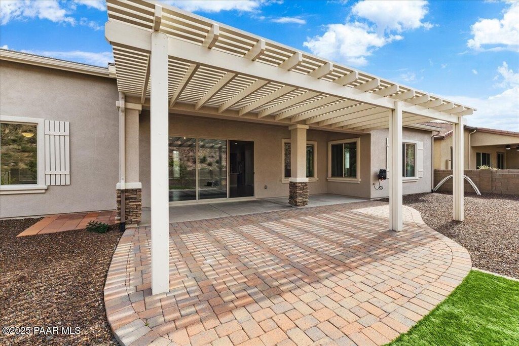 Prescott, Arizona, 86301, United States, 3 Bedrooms Bedrooms, ,2 BathroomsBathrooms,Residential,Forsale,1994058