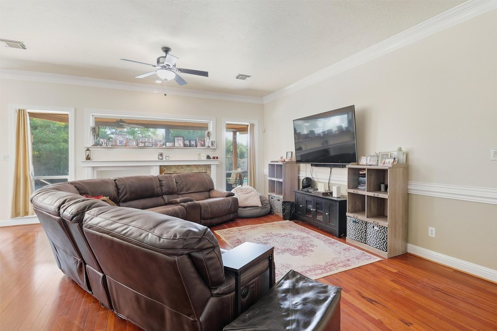 Katy, Texas, 77494, United States, 4 Bedrooms Bedrooms, ,3.5 BathroomsBathrooms,Residential,Forsale,1973427