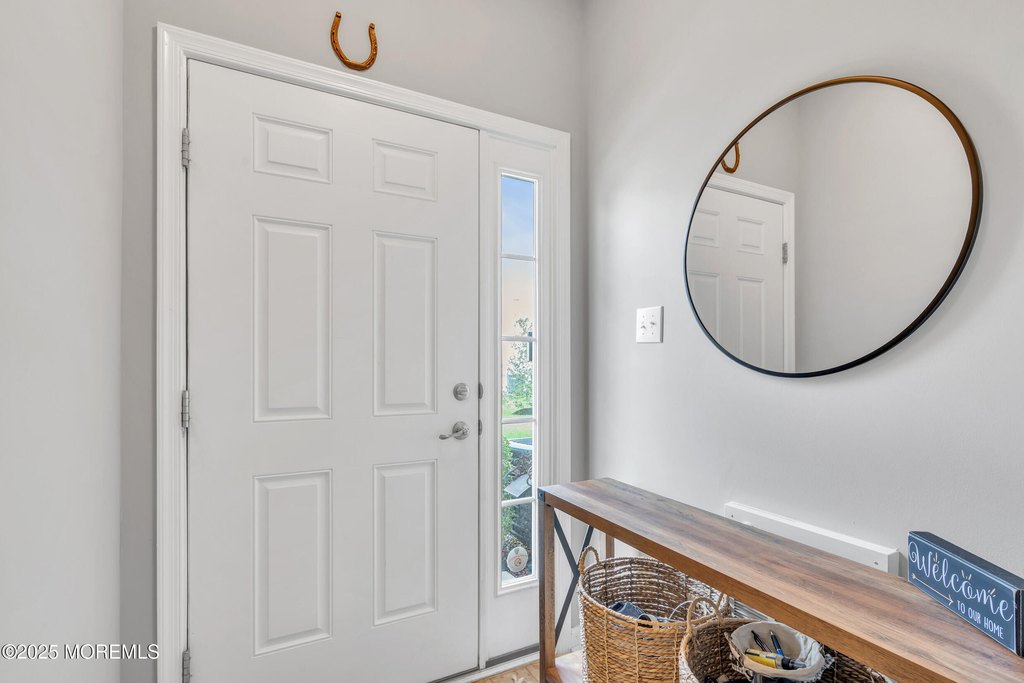 Tinton Falls, New Jersey, 07753, United States, 2 Bedrooms Bedrooms, ,2.5 BathroomsBathrooms,Residential,Forsale,1994029