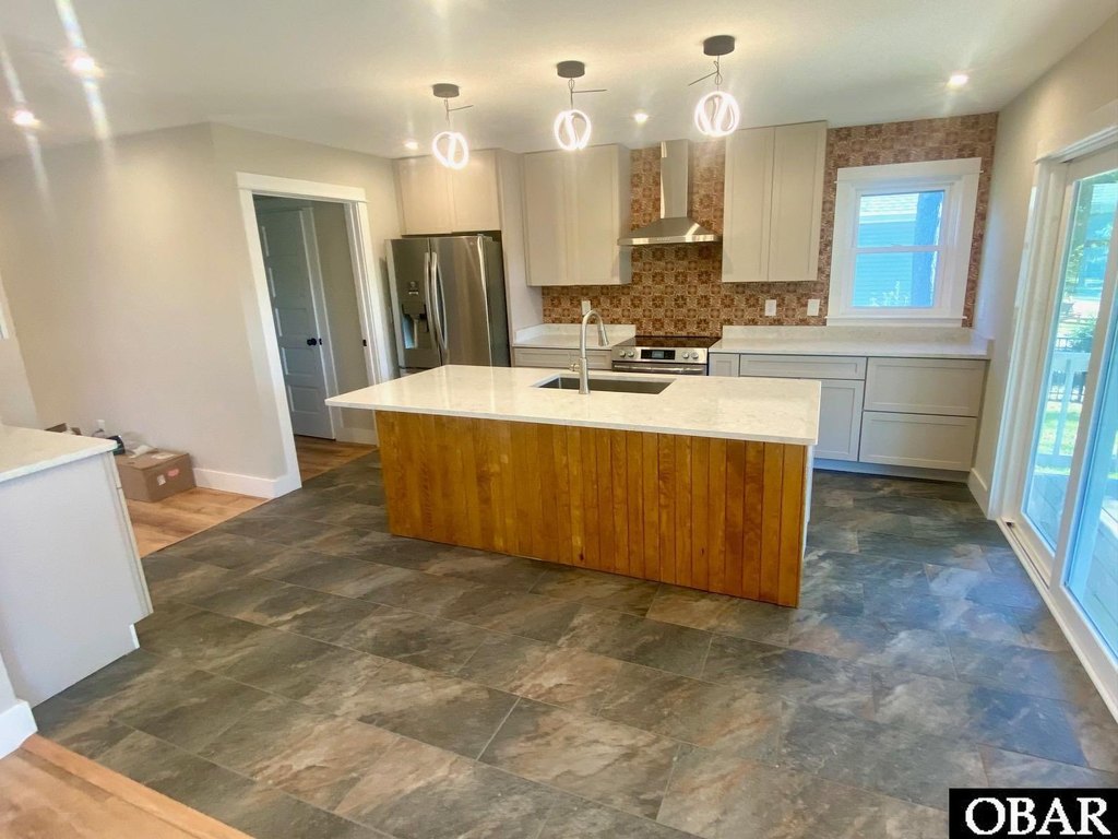 Grandy, North Carolina, 27939, United States, 4 Bedrooms Bedrooms, ,4.5 BathroomsBathrooms,Residential,Forsale,2008033