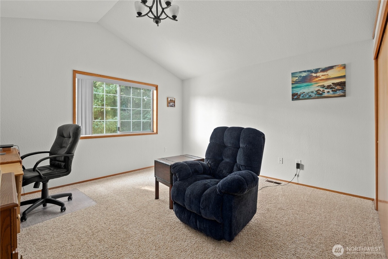 Oak Harbor, Washington, 98277, United States, 4 Bedrooms Bedrooms, ,2 BathroomsBathrooms,Residential,Forsale,1965888