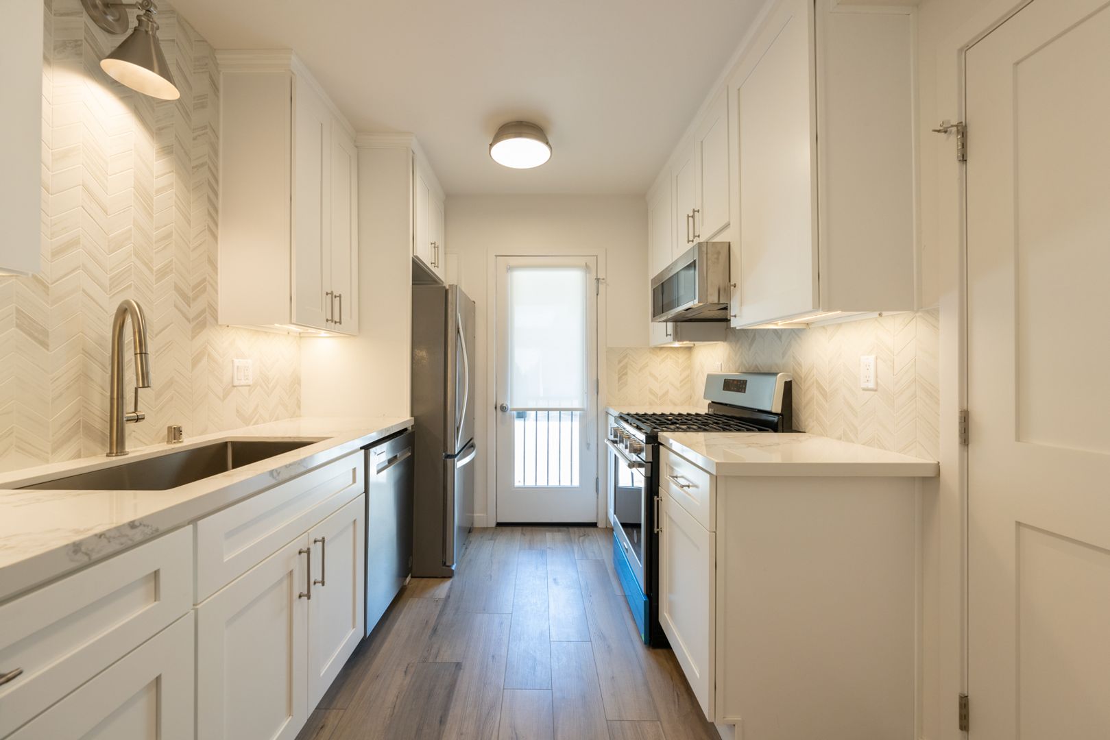 Beverly Hills, California, 90212, United States, 8 Bedrooms Bedrooms, ,8 BathroomsBathrooms,Residential,Forsale,2014735