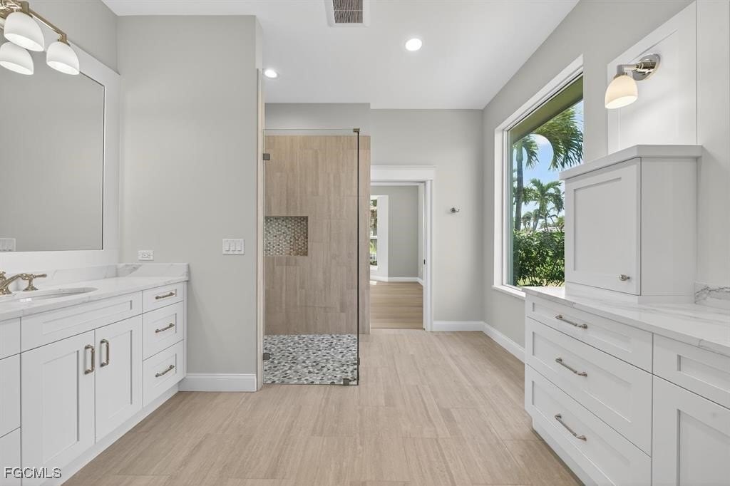 Sanibel, Florida, 33957, United States, 4 Bedrooms Bedrooms, ,3 BathroomsBathrooms,Residential,Forsale,1971925