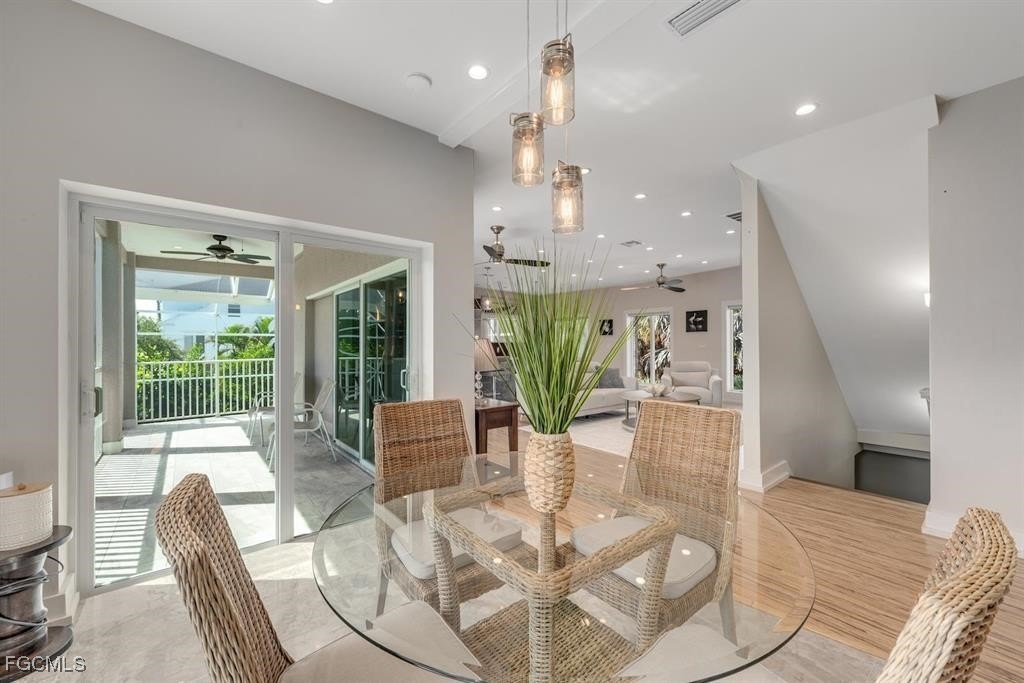 Sanibel, Florida, 33957, United States, 3 Bedrooms Bedrooms, ,4 BathroomsBathrooms,Residential,Forsale,1971927