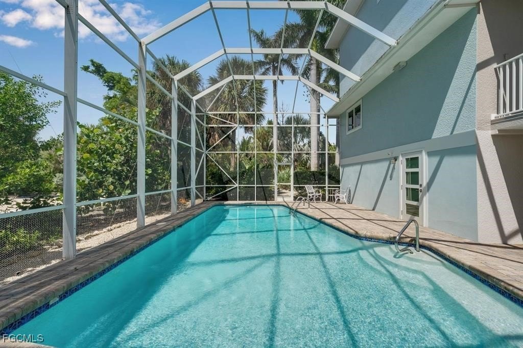 Sanibel, Florida, 33957, United States, 3 Bedrooms Bedrooms, ,4 BathroomsBathrooms,Residential,Forsale,1971927
