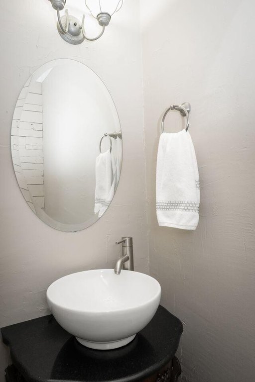 Signal Mountain, Tennessee, 37377, United States, 4 Bedrooms Bedrooms, ,2.5 BathroomsBathrooms,Residential,Forsale,1946776