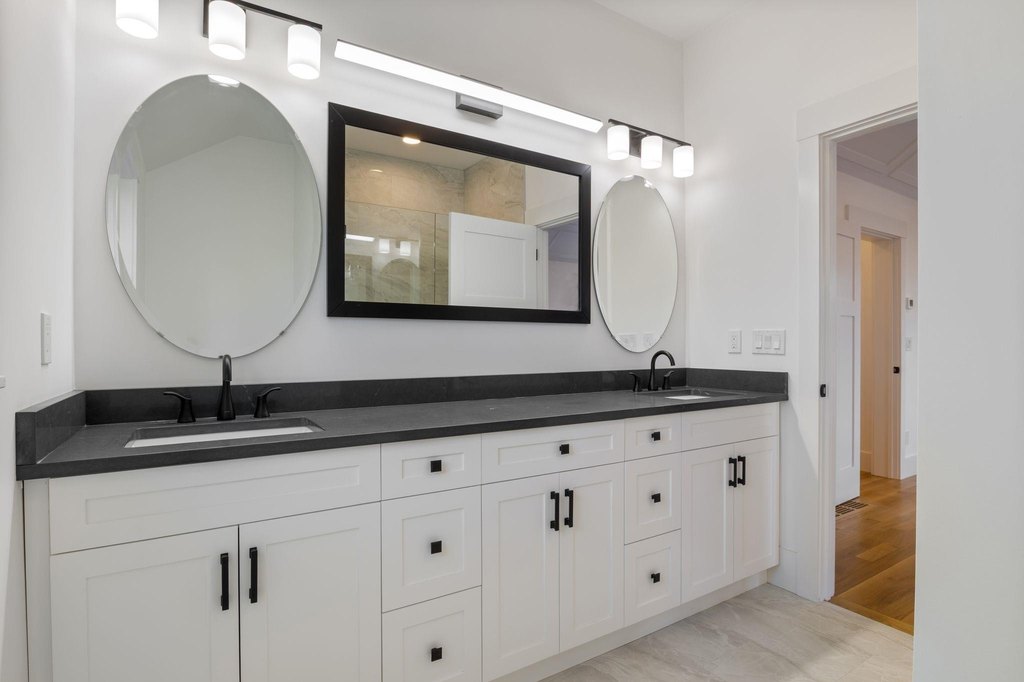 Hampton, New Hampshire, 03842, United States, 3 Bedrooms Bedrooms, ,2.5 BathroomsBathrooms,Residential,Forsale,2002415