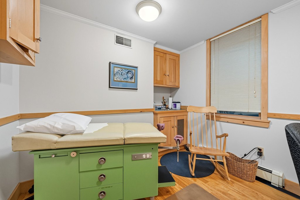 Hallowell, Maine, 04347, United States, ,Residential,Forsale,2002425