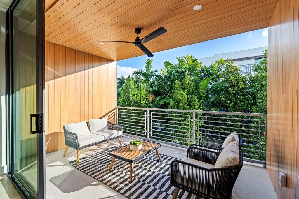 Delray Beach, Florida, 33483, United States, 5 Bedrooms Bedrooms, ,5.5 BathroomsBathrooms,Residential,Forsale,2009891