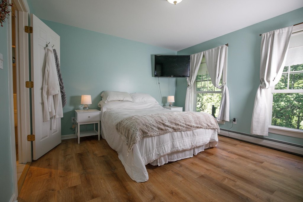 Waterville, Maine, 04901, United States, 4 Bedrooms Bedrooms, ,3.5 BathroomsBathrooms,Residential,Forsale,2002426